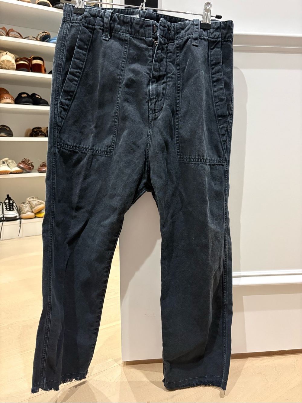 Women’s Nili Lotan 111/88 80NL black pants size 2